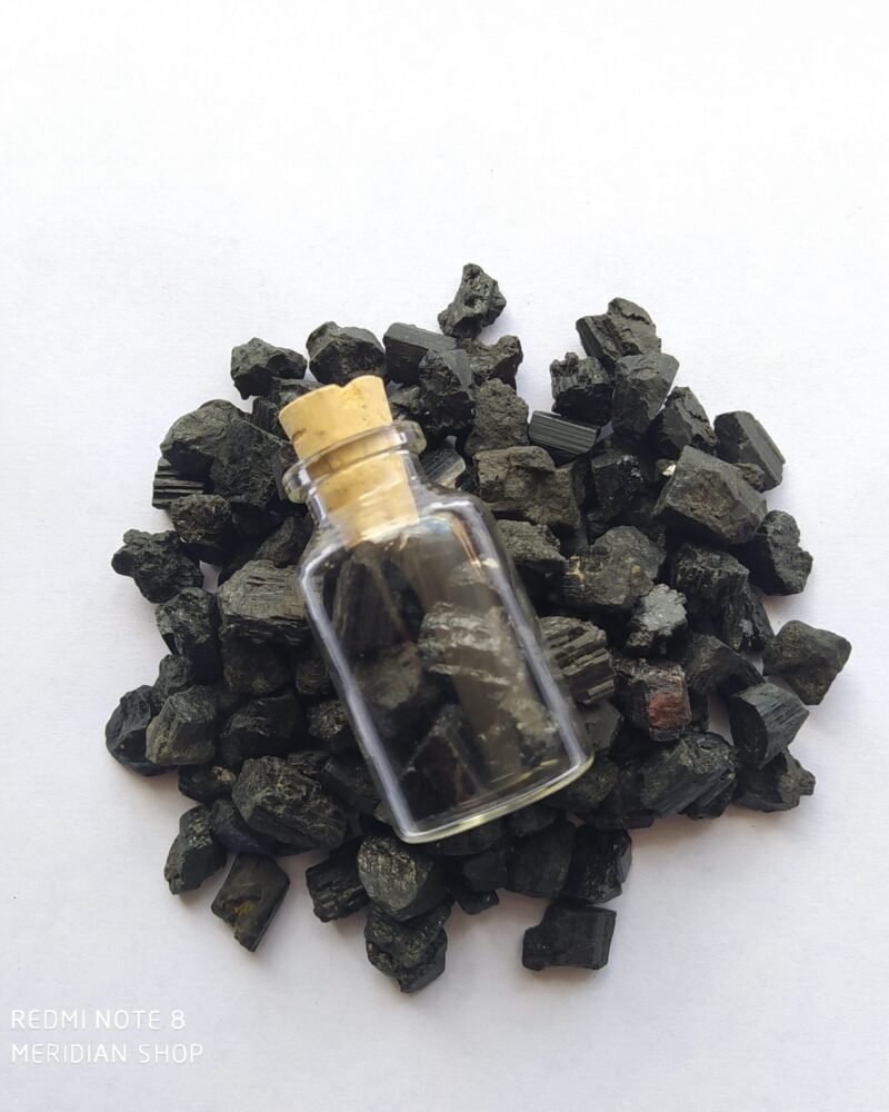 Botella con Turmalina Negra