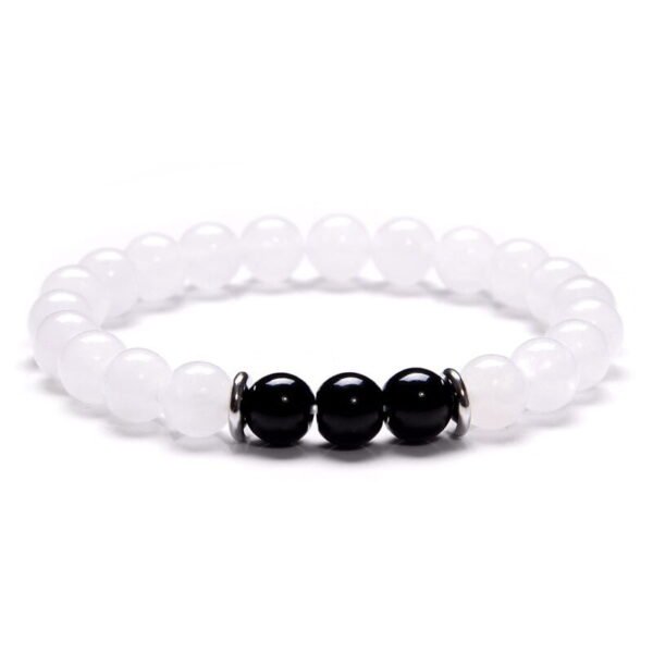 Pulsera Equilibrio Calma Cuarzo Blanco Ónix Negro Cornalina - Image 4