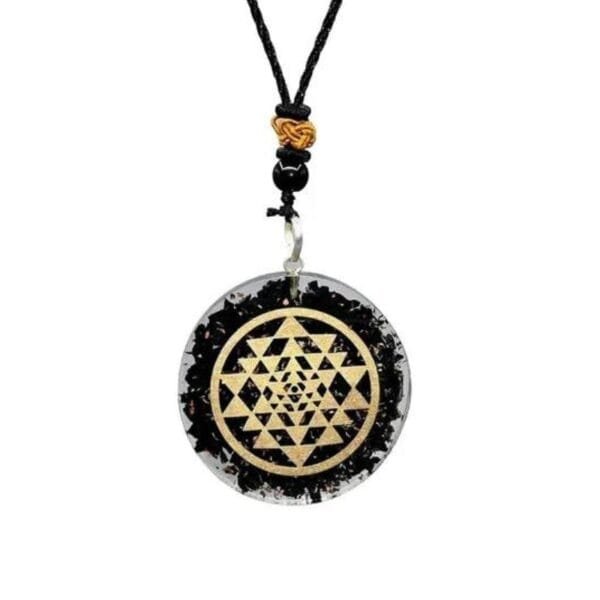 Collar Orgonita Shungit Sri Yantra