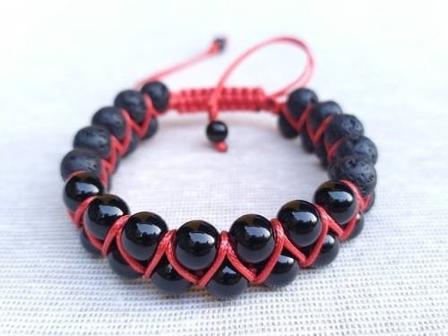 Pulsera Doble Turmalina Negra Volcánica Hilo Rojo