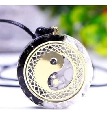 Collar Orgonita Yin Yang Howlita Obsidiana N