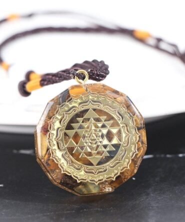 Collar Orgonita Sri Yantra Ojo De Tigre